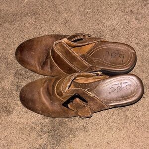 b.o.c. Women's Brown Ankle Booties